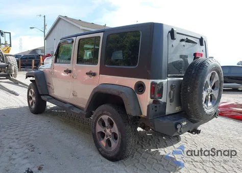 2010 Jeep Wrangler Unlimited Sport из США, поврежденный, VIN 1J4BA3H1XAL117003